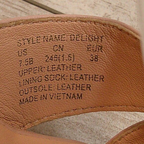 Kate Spade Delight Baby Pink Strappy 4.5' Chunky heels Size 7.5 B - Picture 8 of 10